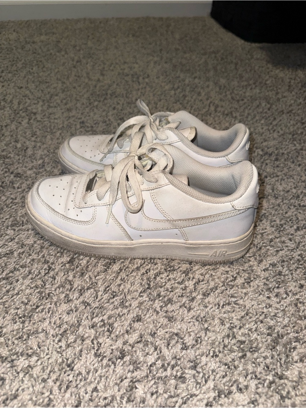 Nike White Air Force 1 Low Women's Sneakers